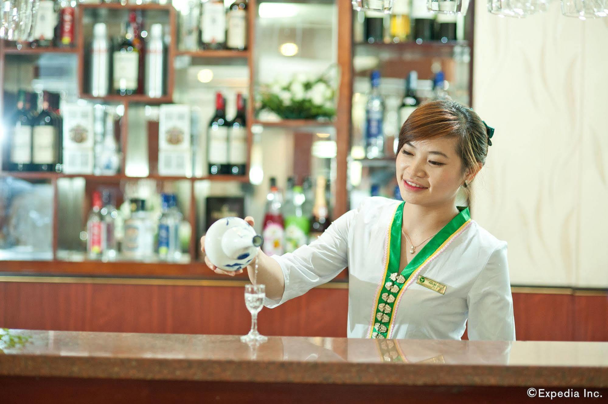 Muong Thanh Vinh Hotel Exterior photo